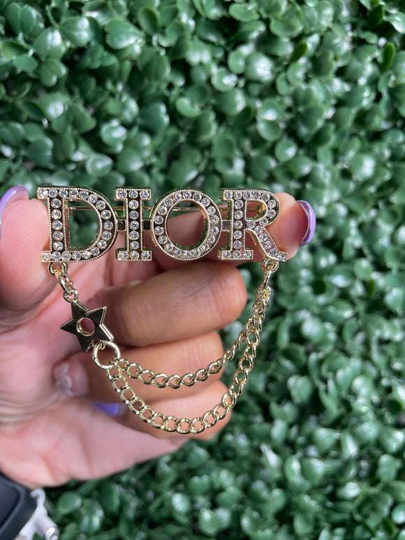 Dior chain pin